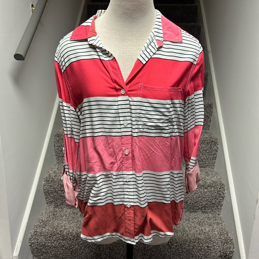Velvet Heart Striped Pink and White Button-Up Shirt - Sz M